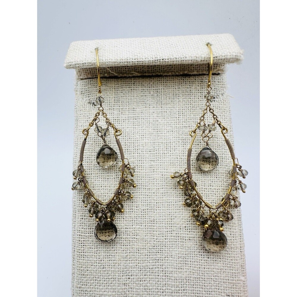 VINTAGE STELLA & DOT SMOKY CRYSTAL BRIOLETTE GOLD TONE CHANDELIER EARRINGS